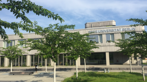 „Holzlaube", Hofseite, Fabeckstraße 23-25, Berlin